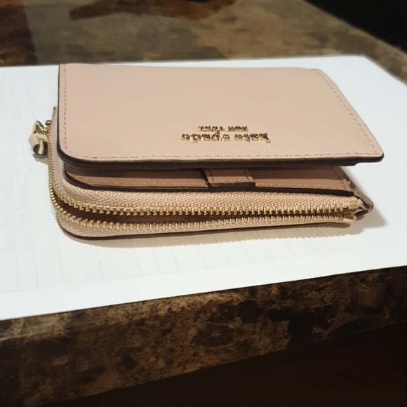 Wallet - Picture 3 of 4